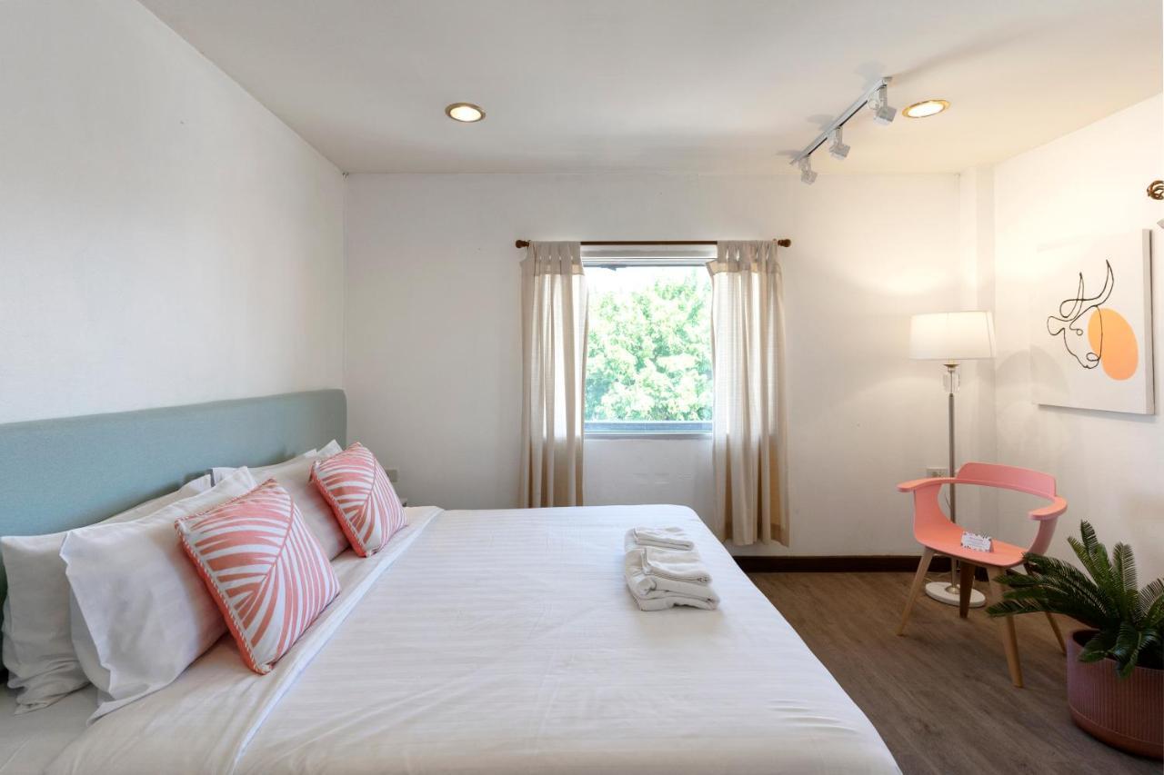 Parasol Inn Chiang Mai Old City Hotel Экстерьер фото