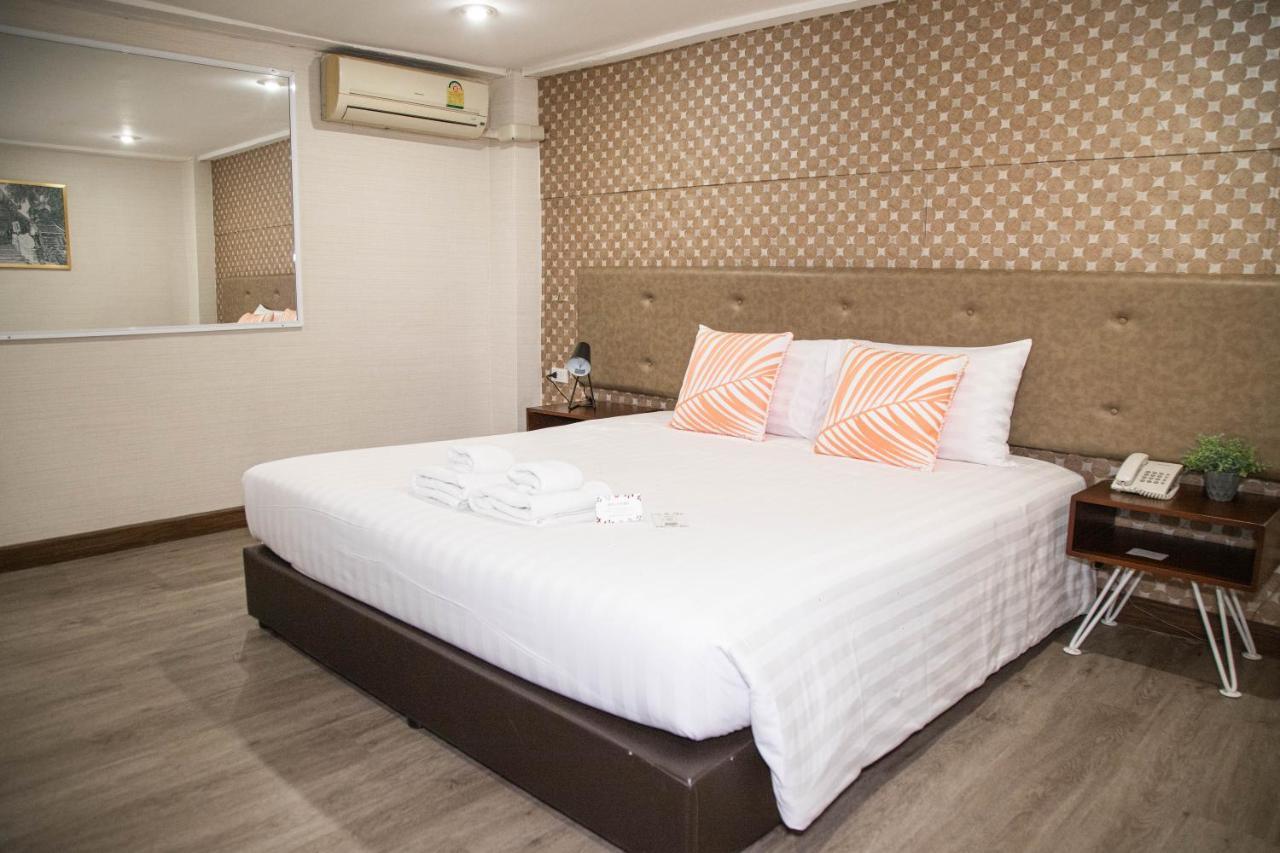Parasol Inn Chiang Mai Old City Hotel Экстерьер фото