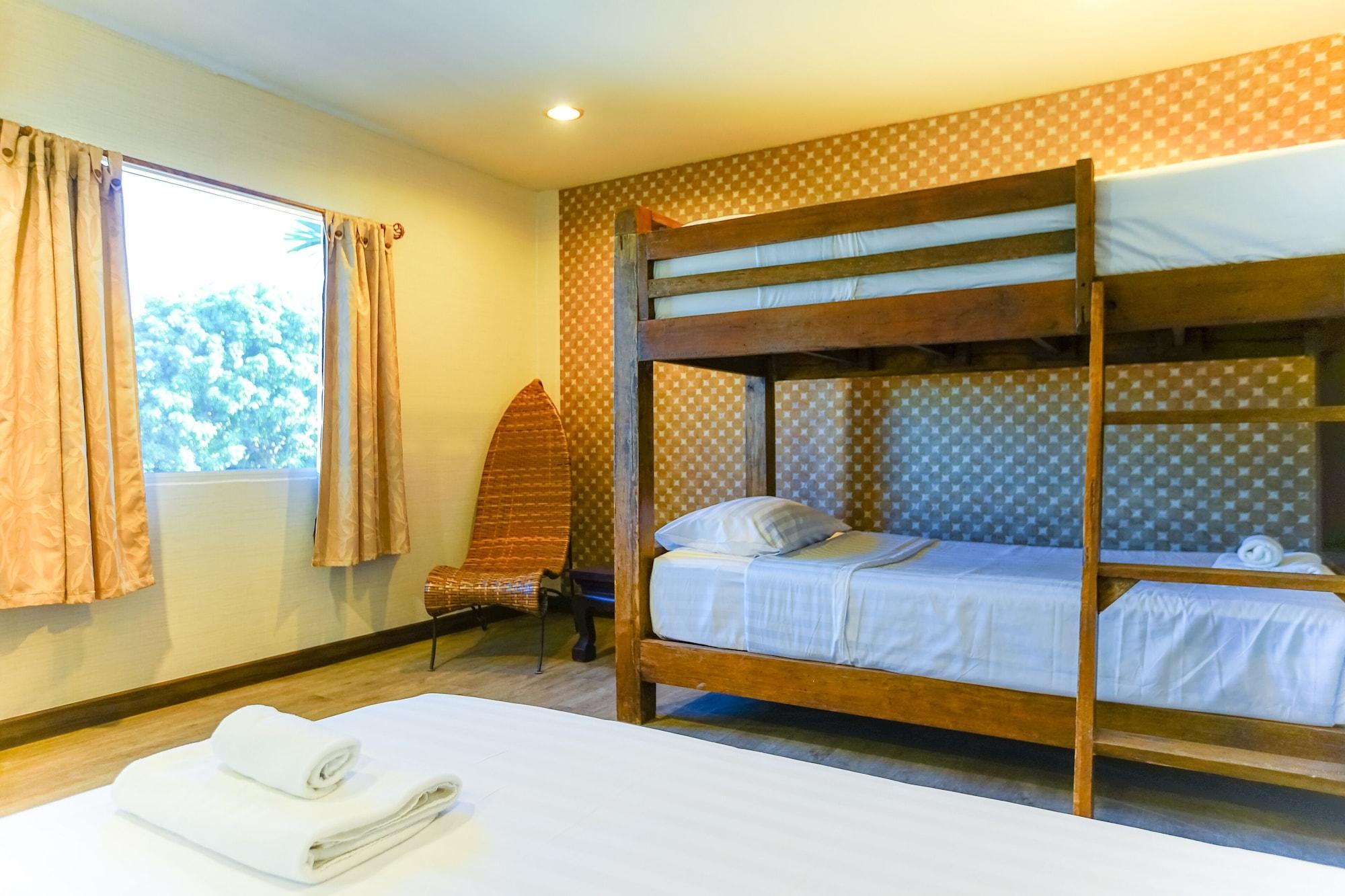 Parasol Inn Chiang Mai Old City Hotel Экстерьер фото