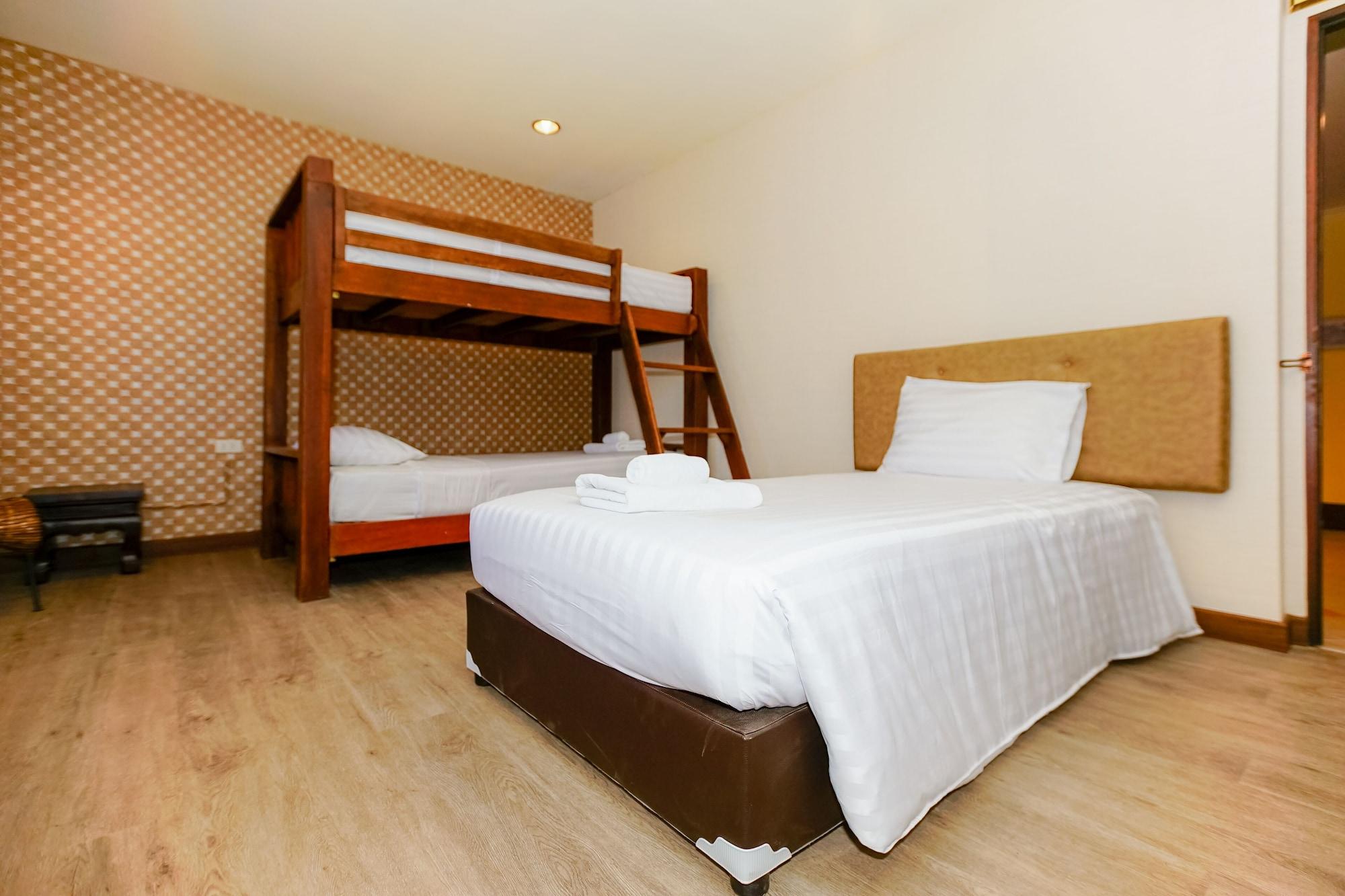 Parasol Inn Chiang Mai Old City Hotel Экстерьер фото
