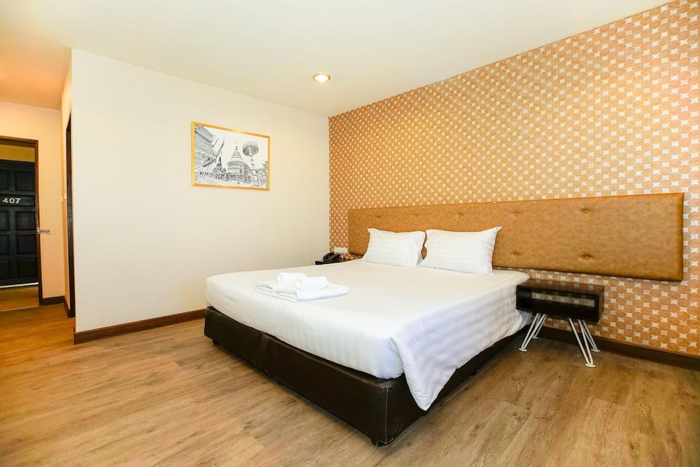 Parasol Inn Chiang Mai Old City Hotel Экстерьер фото