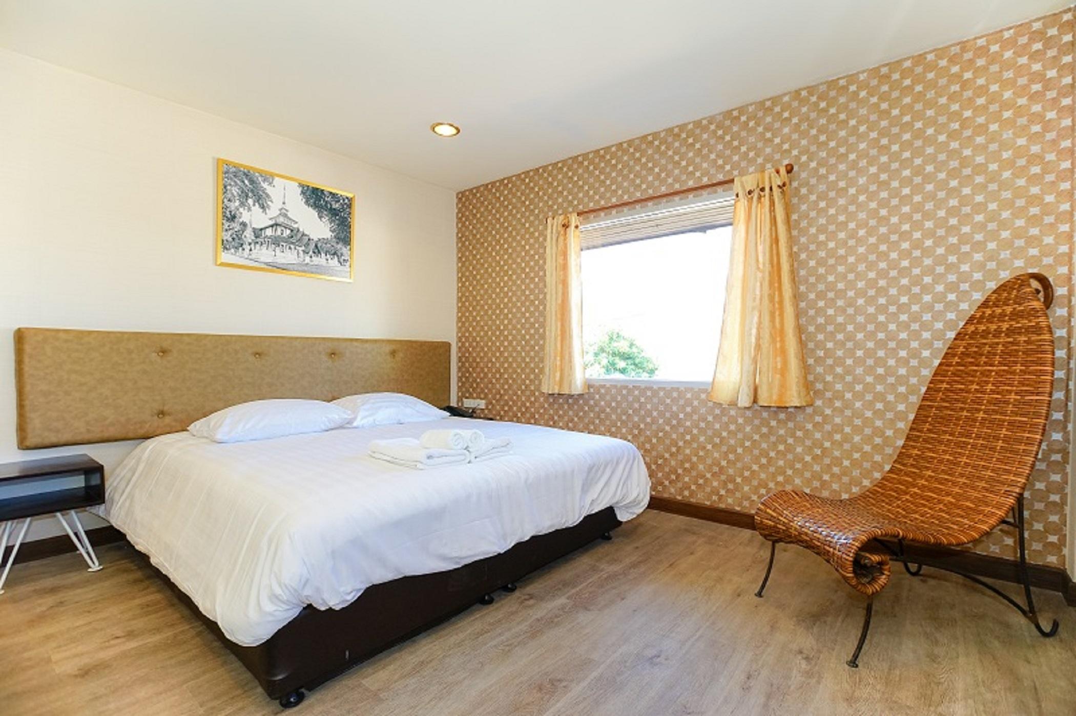 Parasol Inn Chiang Mai Old City Hotel Экстерьер фото