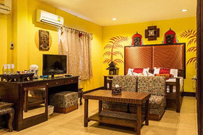 Parasol Inn Chiang Mai Old City Hotel Экстерьер фото